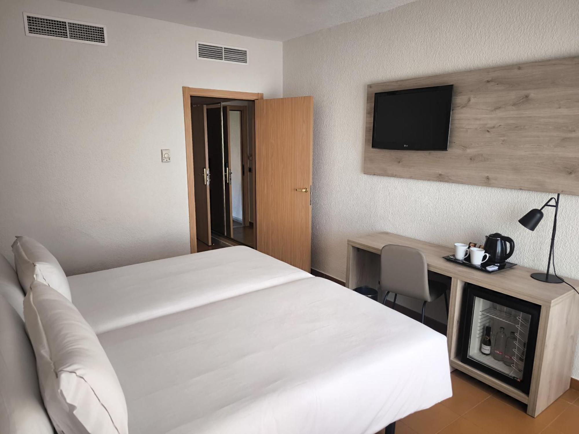 Mirador Del Cabo Designed For Adults Aguadulce (Almeria)